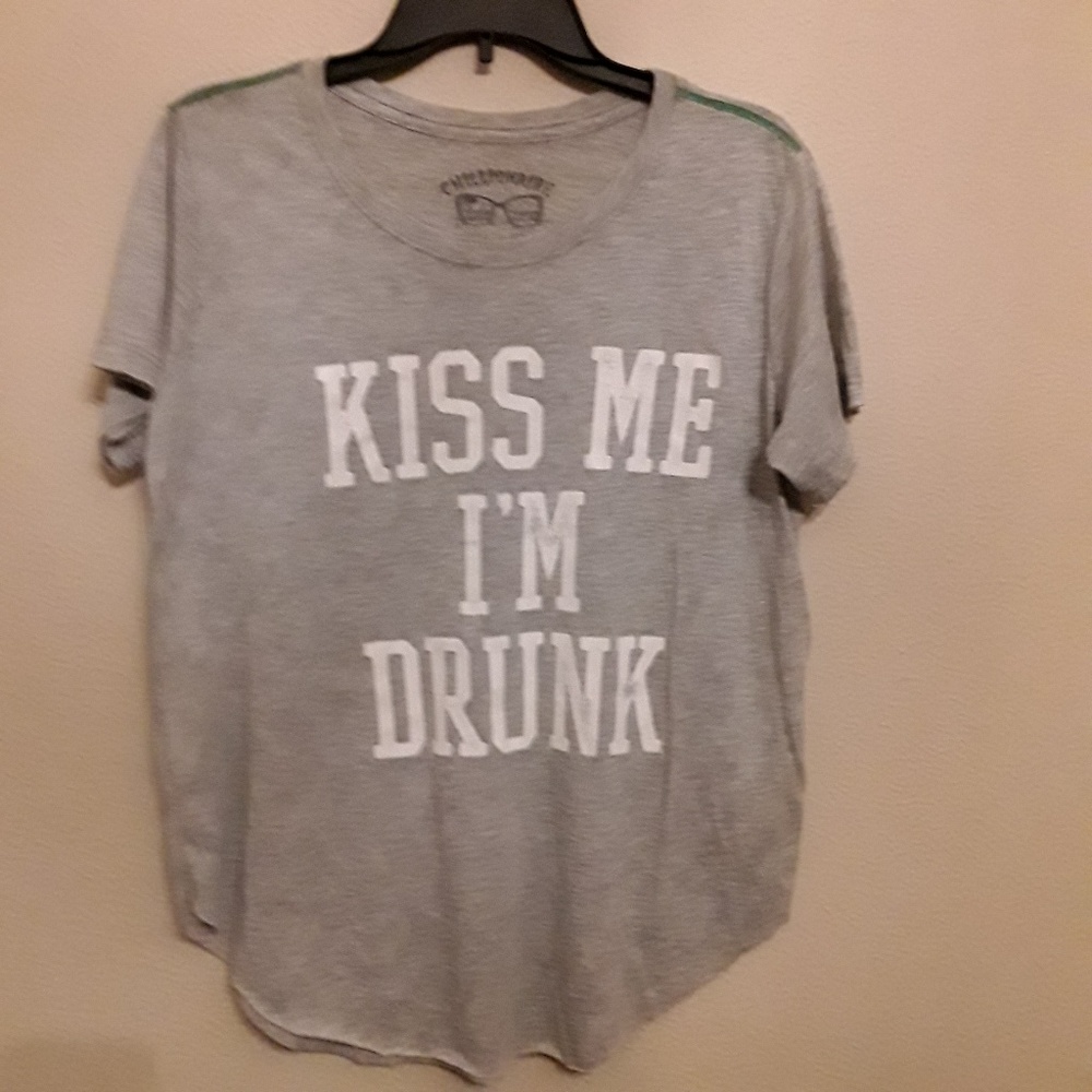 🍭5 for $25 “KISS ME I'M DRUNK" t-shirt, Sz L